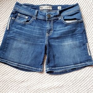 BKE denim shorts